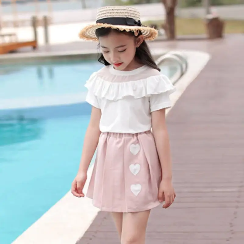white and pink Новинка моды летнего сезона, хлопковая одежда для новорожденных девочек, комплекты, детская одежда для девочек, однотонные топы с оборками+ плиссированные короткие юбки костюмы S26 - Цвет: white and pink