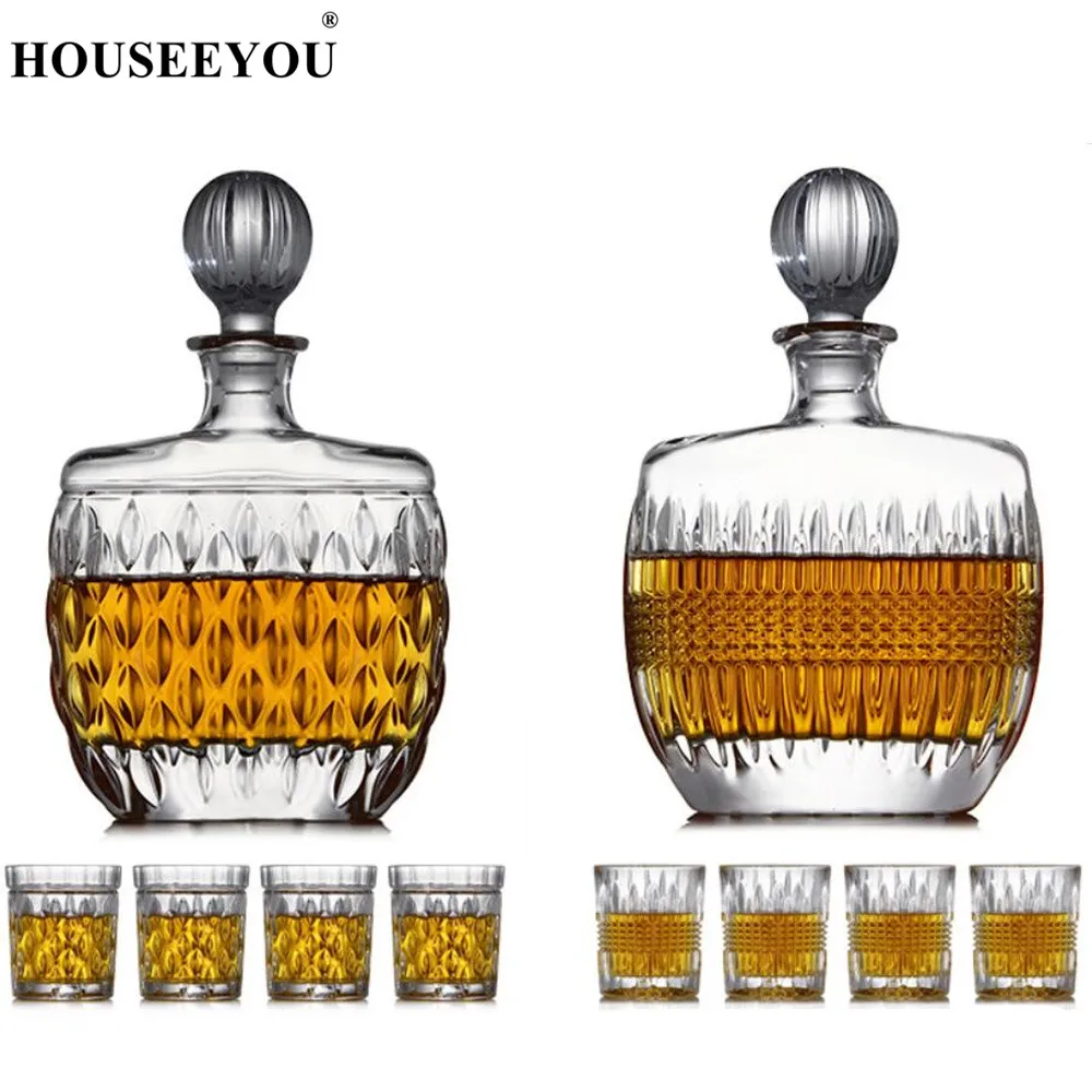 

HOUSEEYOU Creative High Grade Lead Free Crystal 1 Decanter + 4 Whisky Cups Whisky Glasses Set Collection Transparent Bar Sets