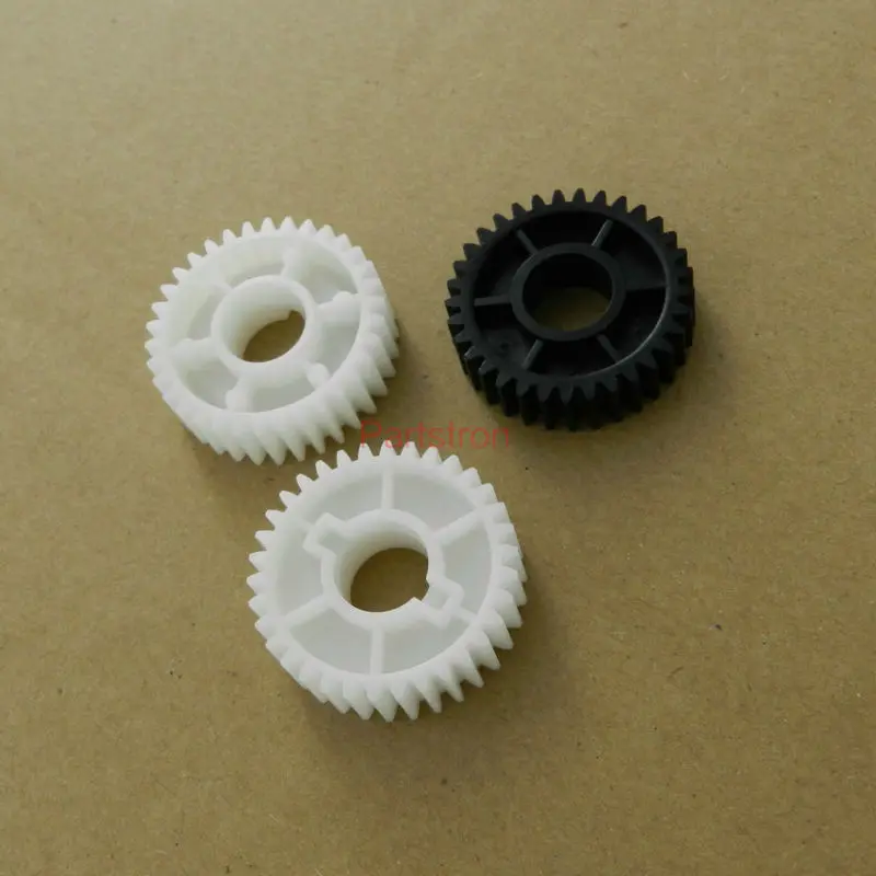 L-079 RZ Gear; Drive Pickup Roller (3)