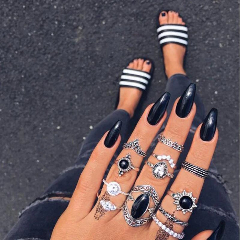 

Tocona Vintage Metal Punk Large Black Water Drop Crystal Midi Knuckle Finger Ring Set For Women Punk Party Rhinestone Ring 7012