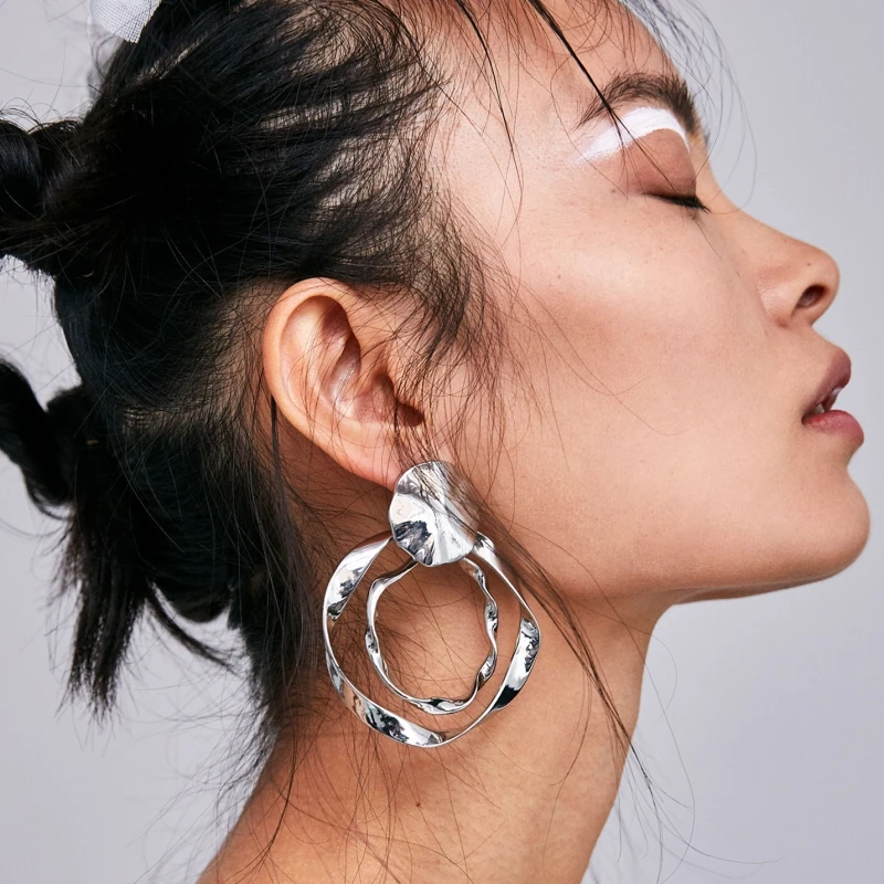 

2019 New Arrival Dangle earrings featuring irregular silver hoops For Women Vintage Metal Statement Earrings ZA Jewelry Brincos