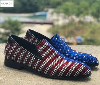 

2020 Brand New men flats glitter dress shoes pointed toe diamond loafers party shoes male multi color rhinestone smoking shoes