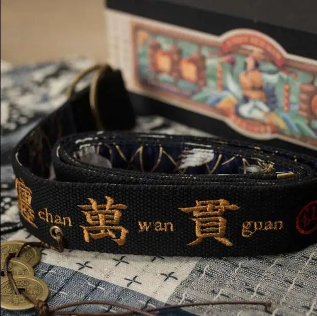 Мода Холст Китайский письмо вышивка двойное кольцо с ремнем на пуговицах