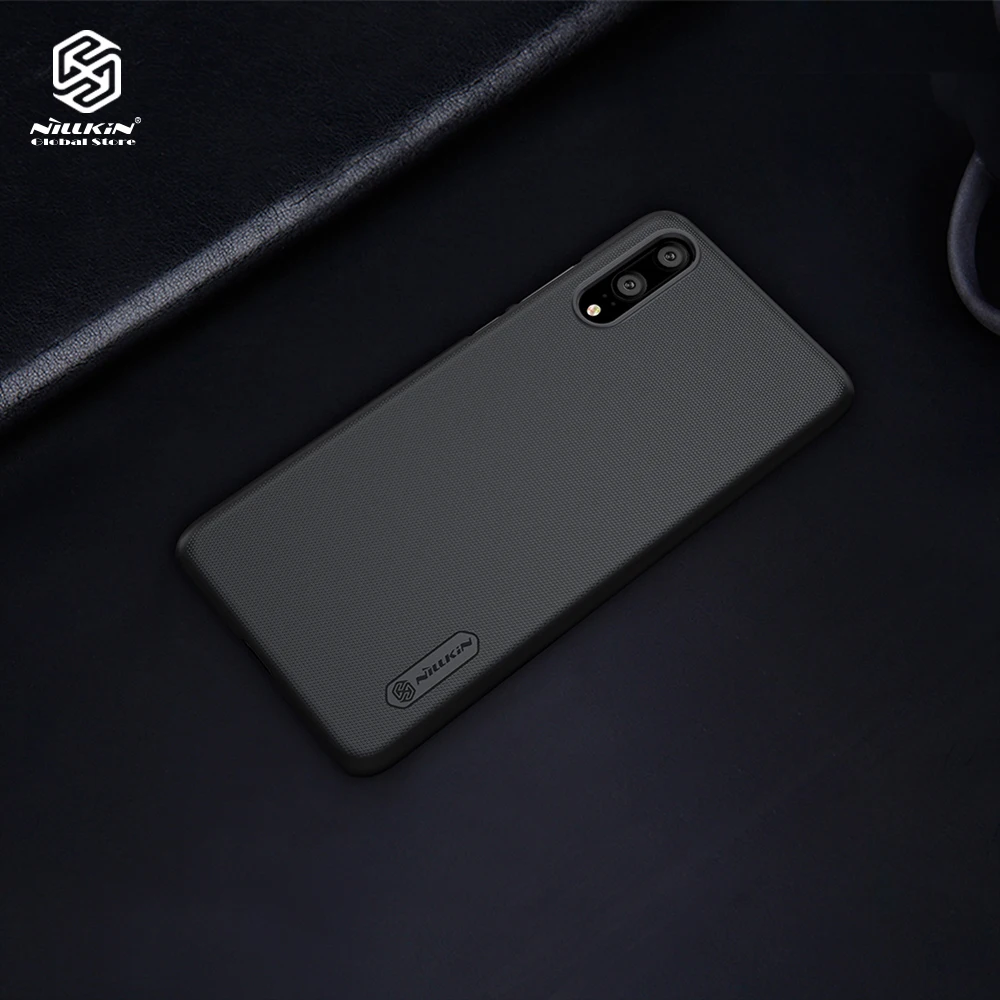 Nillkin frosted shield pro iphone 14 pro.