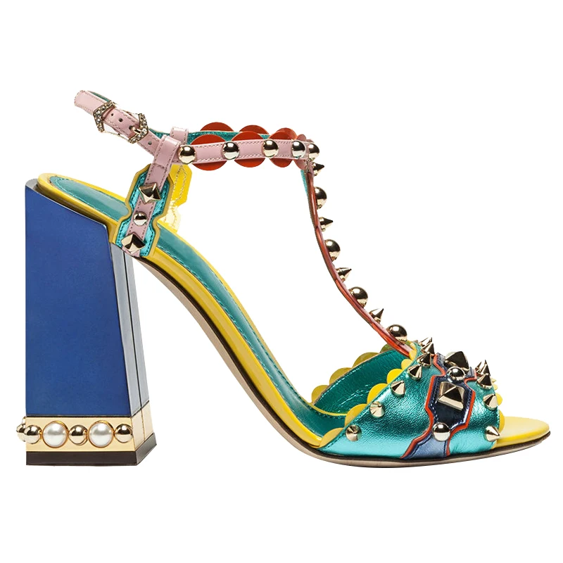 

New Fashion High Quality Leather Thick Heels Crystal Embellished Woman Sandal Sexy Open Toe Rivets Studded High Heel Shoes
