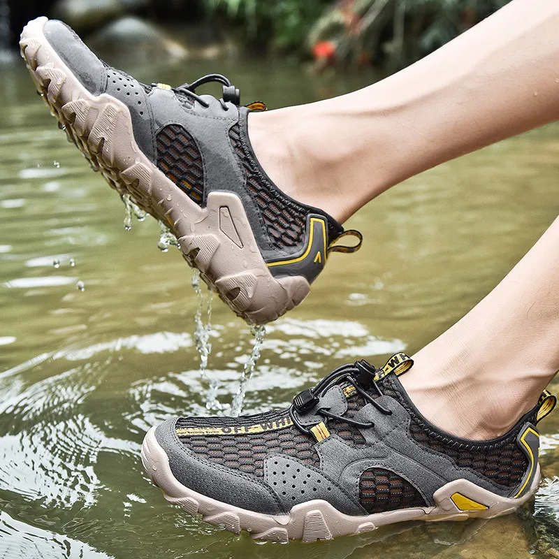 

Summer Genuine Leather Men's Sandals 2019 New Male Anti-skid Casual Shoes Breathable Gladiator Confortable Rubber Designer Shoes