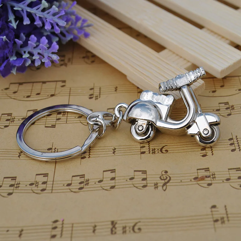 7330849502_1945636812