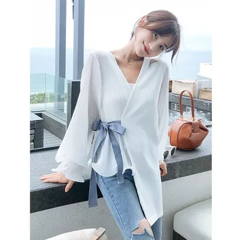 2019 Women Elegant Bow Tie Up Shirt Sexy V Neck Blouses Irregular Hem Lace Up Blusa
2019 Women Elegant Bow Tie Up Shirt Sexy V Neck Blouses Irregular Hem Lace Up Blusa