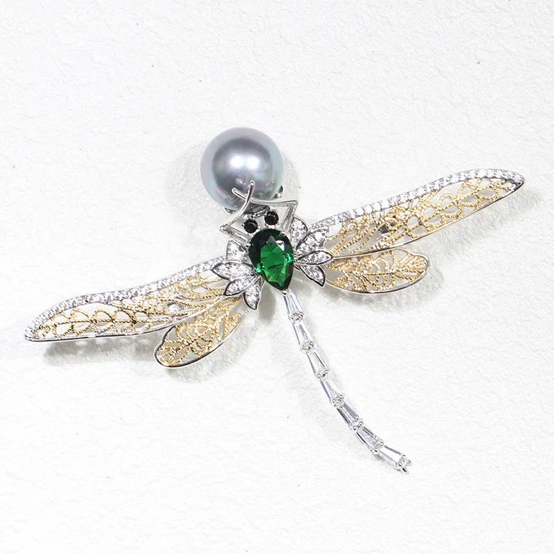 

Vintage and delicate inlaid stone two-color pattern hollow Dragonfly pin imitation pearl insect brooch female models for women