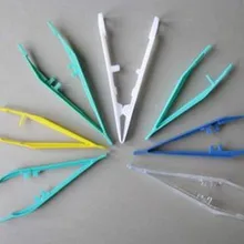 50 шт. Одноразовые Медицинский АБС-пластик пластик Пинцет клип спецодежда медицинская плоскогубцы см 10,5 см 11 отправить случайный цвет хирургическ