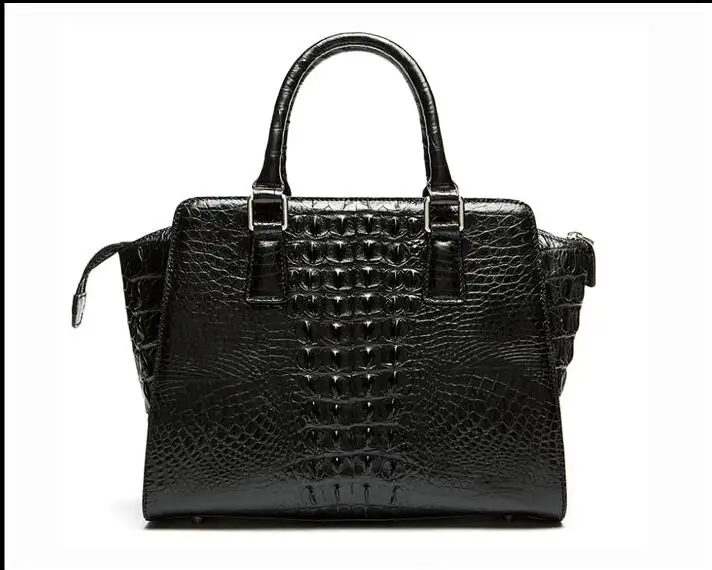 Рисунок 3 - Женская сумка через плечо из 100%