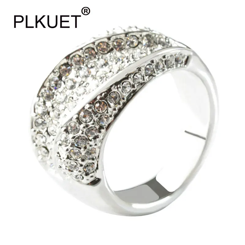 

PLKUET Golden Upscale Inlaid Acrylic Ring Gives Woman Anniversary Gift Original Cocktail Ring Party Accessories