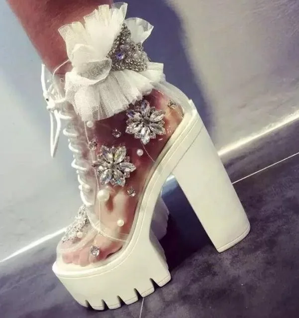 

Sexy woman diamond white transparent handmade rhinestone pearl lace platform thick heel woman ankle boots platform boots lace