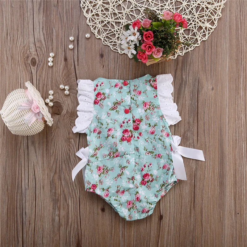 Лидер продаж, летняя одежда для новорожденных девочек Кружевное боди с цветочным рисунком Боди без рукавов с оборками, боди-костюм с бантиком, цельнокроеное, высокое качество, для детей от 0 до 24 месяцев