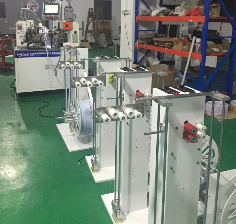 wire feeder (10)