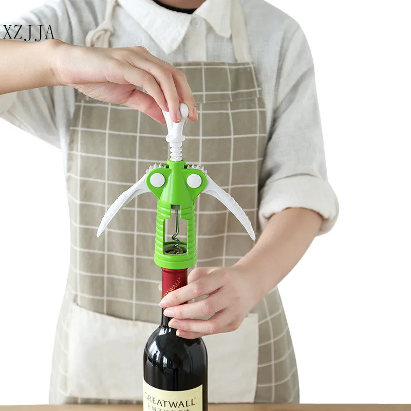 

XZJJA 1pc Professional Multifunction Wine Opener Portable Screw Corkscrew Wine Bottle Opener Kitchen Bar Tools Accessories