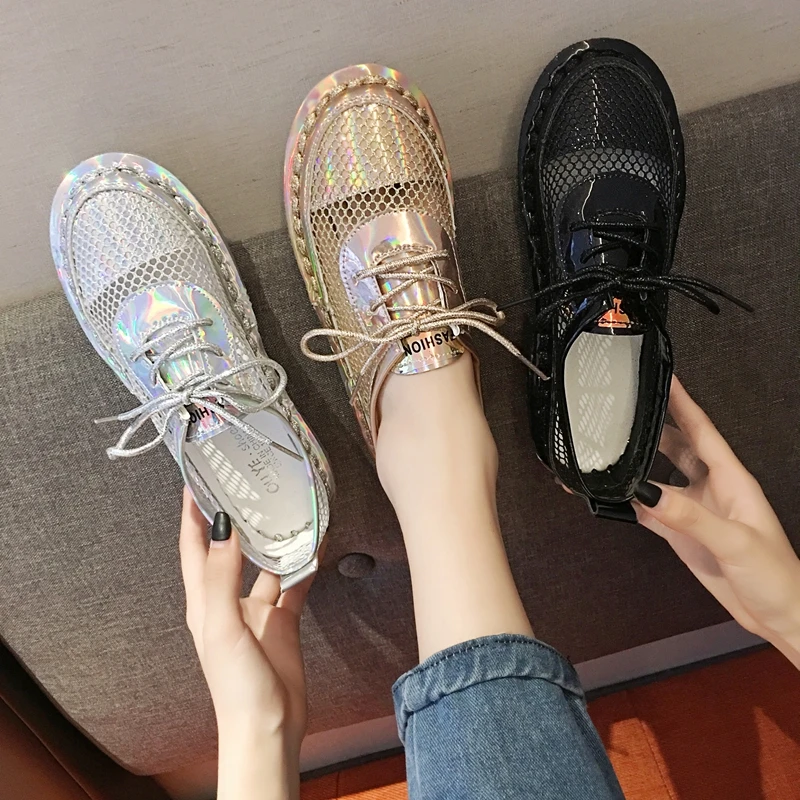 

Spring and summer Korean fashion new mesh breathable hollow casual shoes round head soft bottom cake platform shoes.