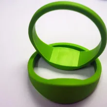 200 шт./лот программируемый Пассивная RFID Метка 125 кГц силиконовый браслет для радиочастотной идентификации/Браслет Водонепроницаемый браслет с идентификатором EM4100 скрепки радиочастотной идентификации