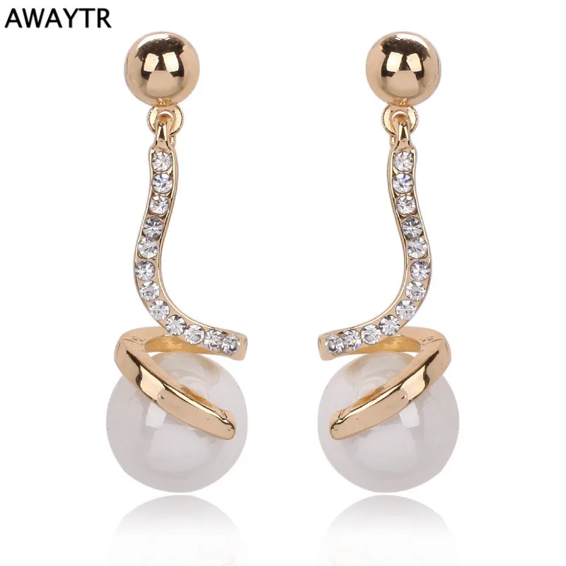 

Wholesale Fashion Gold Crystal Double Earrings AWAYTR Snake Shape Imitation Pearl Earrings For Women Vintage Earrings Gifts
