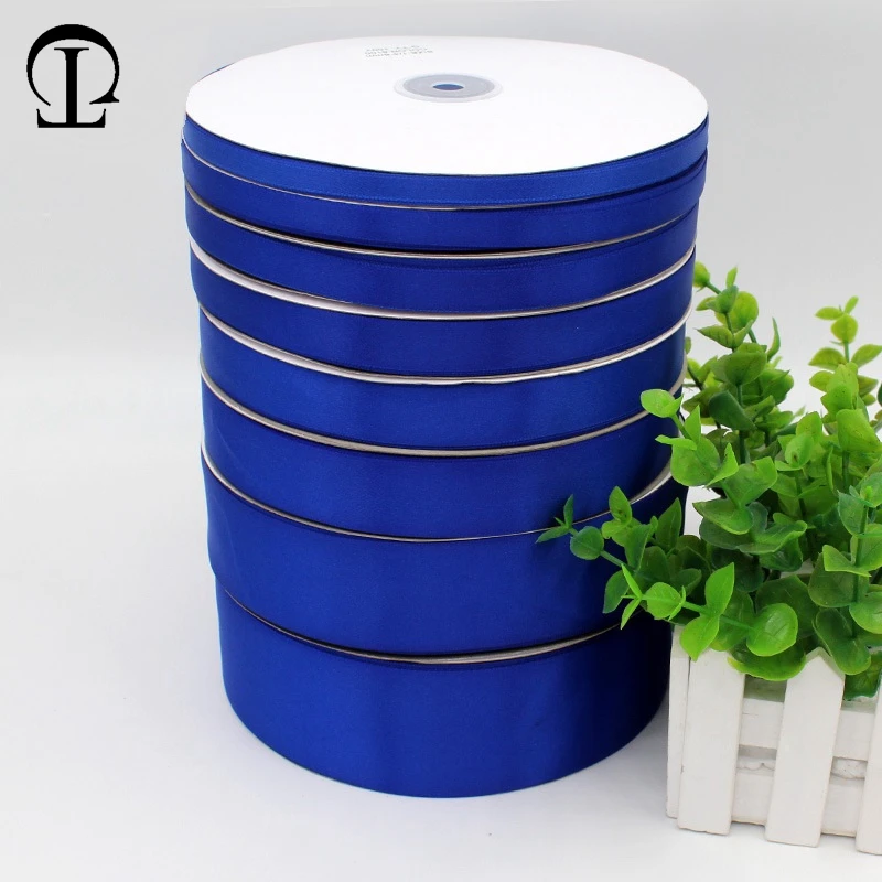 4430036271_1713236447