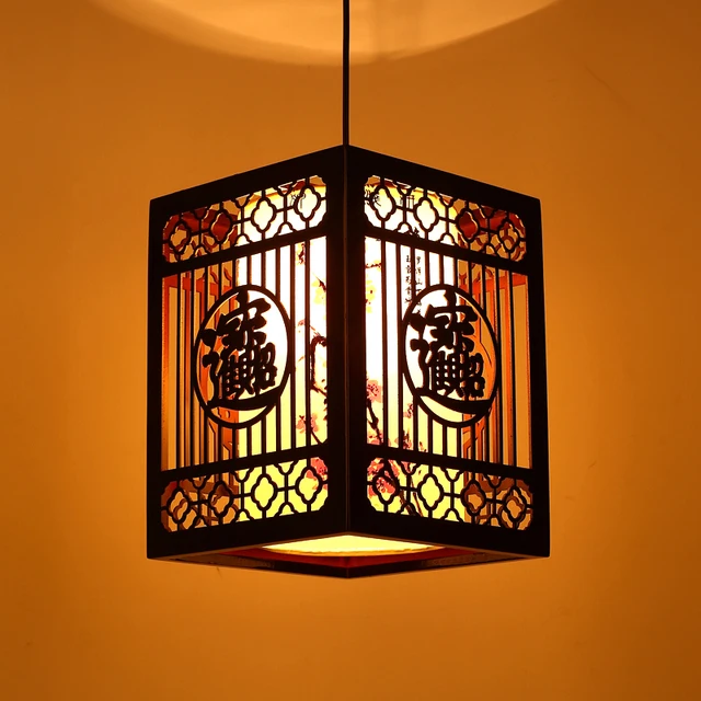 

Chinese balcony lanterns pednant light wedding festive housewarming New Year antique antique LED Spring Festival light Z11657