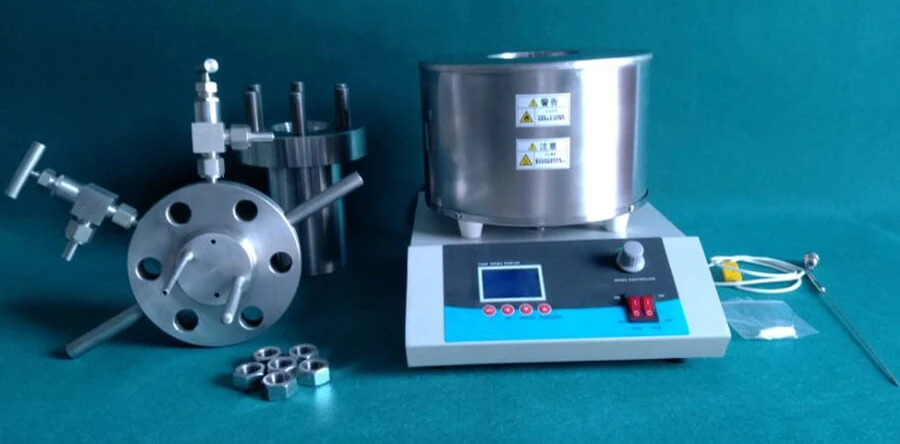 2 high pressure reactor with magnetic stirrer (7)