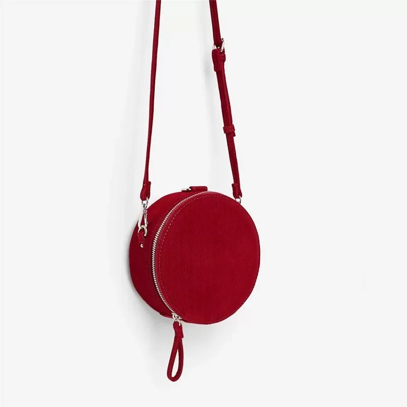 circular sling bag
