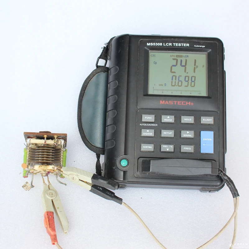 Демонтируйте двухдиапазонный конденсатор длиной 50 мм шириной 35 мм|capacitor|capacitor