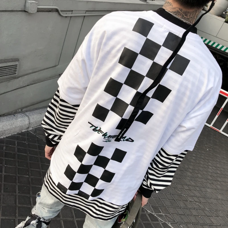 DARK ICON Back Squares Printing Crew Neck Hipster T-shirt Men 2018Summer New Fashion Streetwear Hip Hip Tshirt Men's Tee Shirts DARK ICON Back Squares Printing Crew Neck Hipster T-shirt Men 2018Summer New Fashion Streetwear Hip Hip Tshirt Men's Tee Shirts