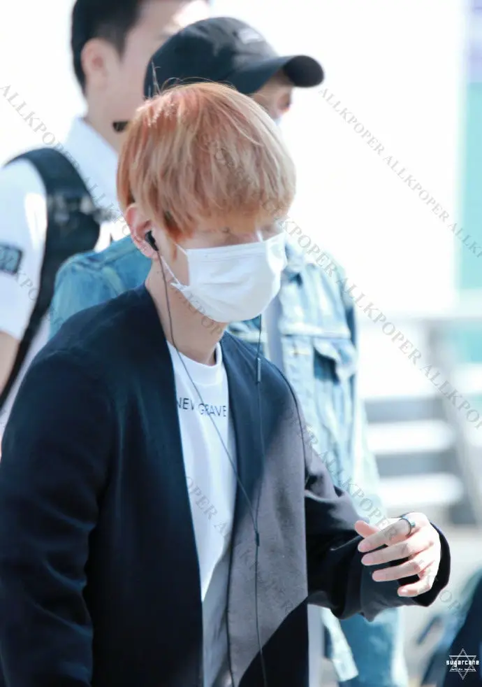 Футболка ALLKPOPER KPOP EXO Baekhyun модная футболка в аэропорту хлопковая с товарами|cotton