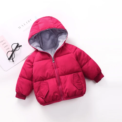 Куртка для маленьких мальчиков и девочек зимняя теплая От 1 до 6 лет верхняя одежда с надписями весеннее пальто с фруктовым принтом детская одежда на хлопчатобумажной подкладке с капюшоном - Цвет: Красный