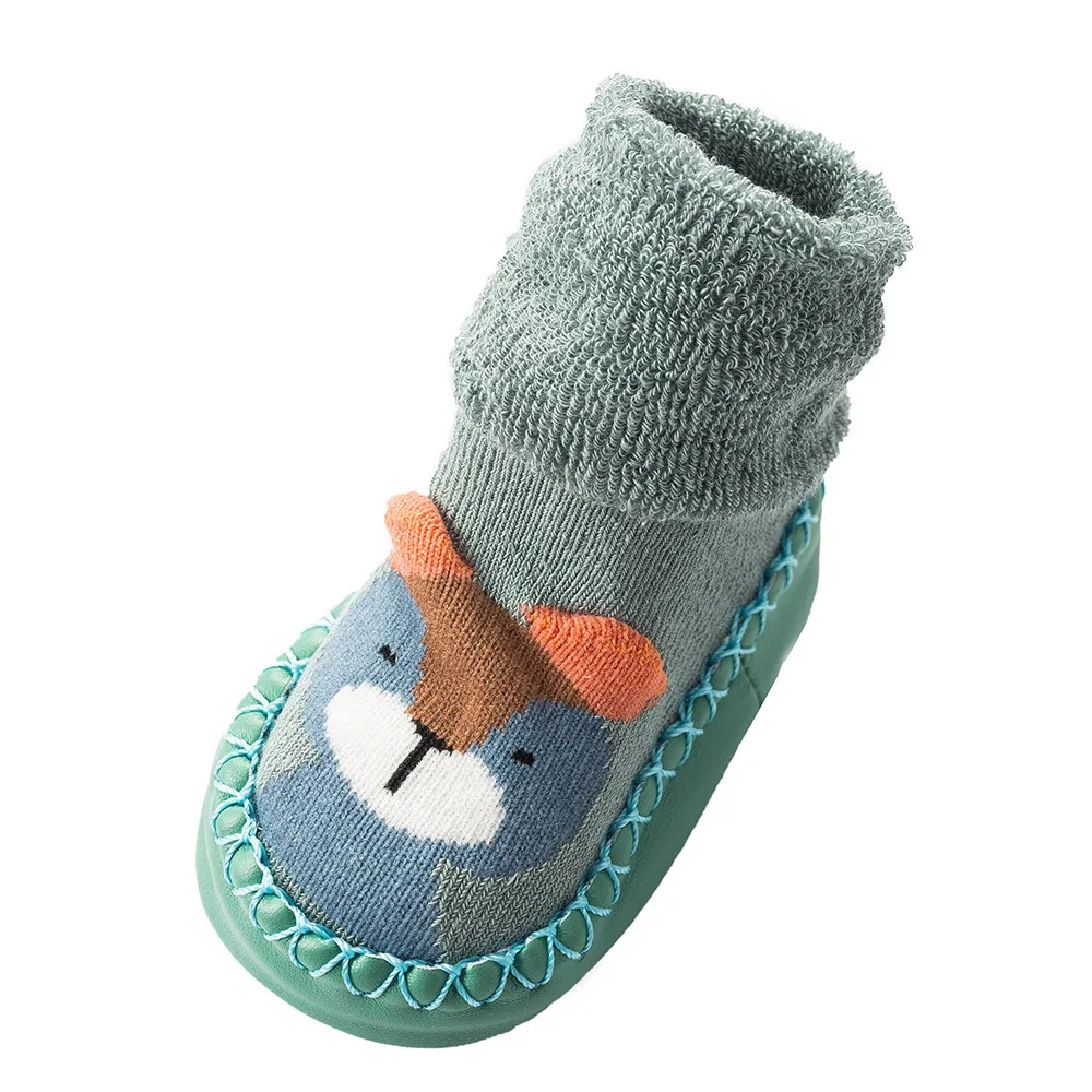 Милые теплые носки-тапочки с героями мультфильмов для новорожденных мальчиков и девочек Нескользящие носки для малышей Зимние нескользящие носки для маленьких мальчиков и девочек - Цвет: Green