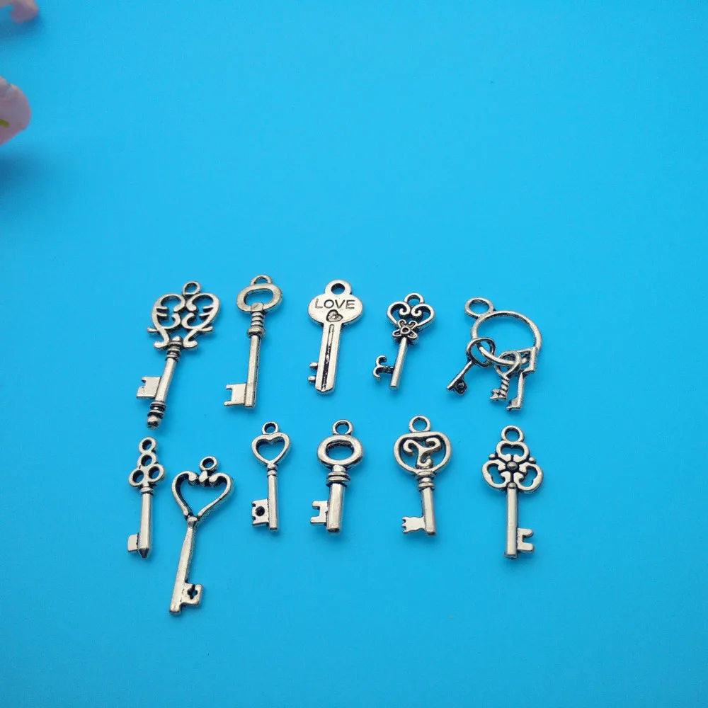 

Vintage Silver Mixed 11 Kinds Of Key Charms Pendant For Jewelry Making Bracelets Necklace Crafts Handmade Accessories DIY Z1020