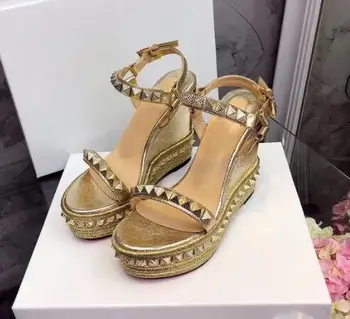 

Fashion Embellished with Gold Pyramid Studs Sandals Sexy Super High Heels Wedges Platform Pump Metallic-trimmed Espadrille Heel