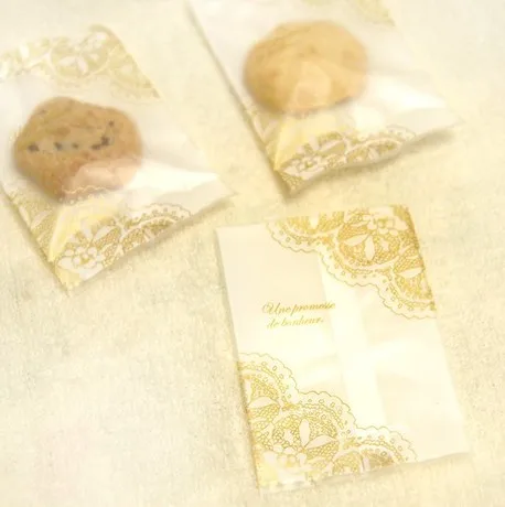 

100pcs Royal Gold Lace Heat Seal Cello Bags for Cookie Candy Bakery Gift Packaging 9x11.5cm