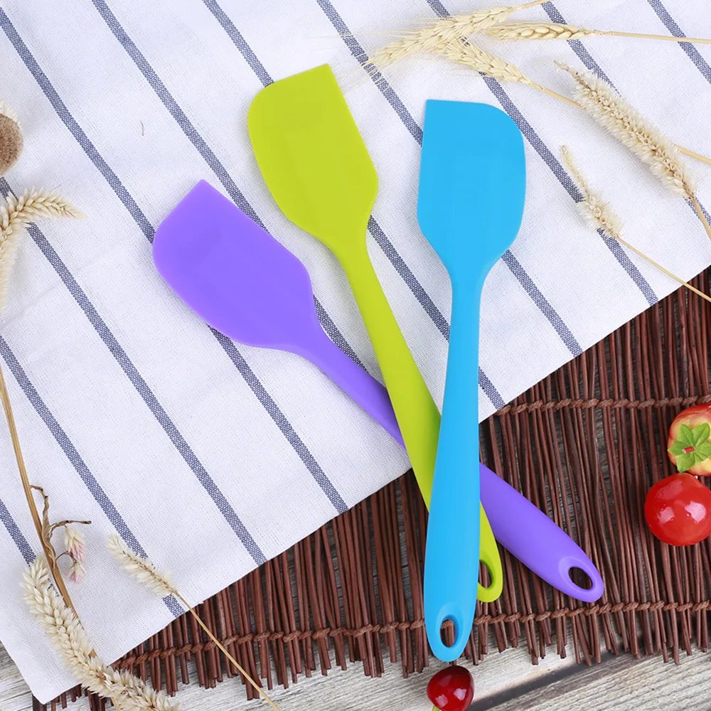 Silicone Cream Butter Cake Spatula Set Cookie Pastry Scraper Brush Butter Mixer Cake Baking Tool Food Grade Not Stick Spatula