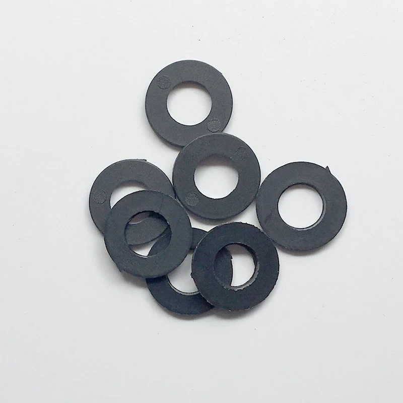 B (4)