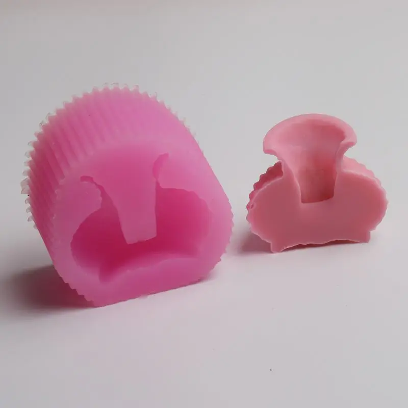 

Half vase shape three-dimensional mold silicone soap cake decoration chocolate mold