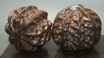 

Chinese Natural wood Carved walnut Health care Massage handball