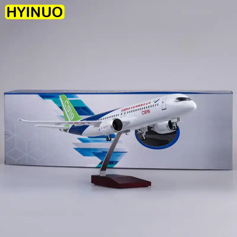 diecast commercial airplanes