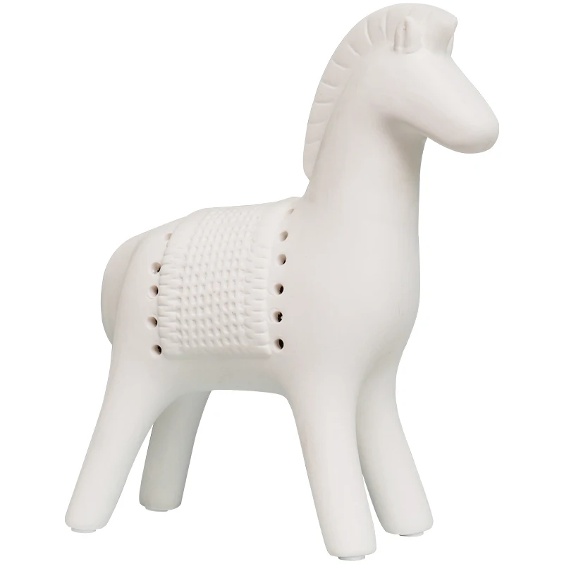 الحديثة بسيطة الأبيض السيراميك الحصان تمثال غرفة المعيشة مكتب خزانة سطح المكتب الزخارف صغيرة