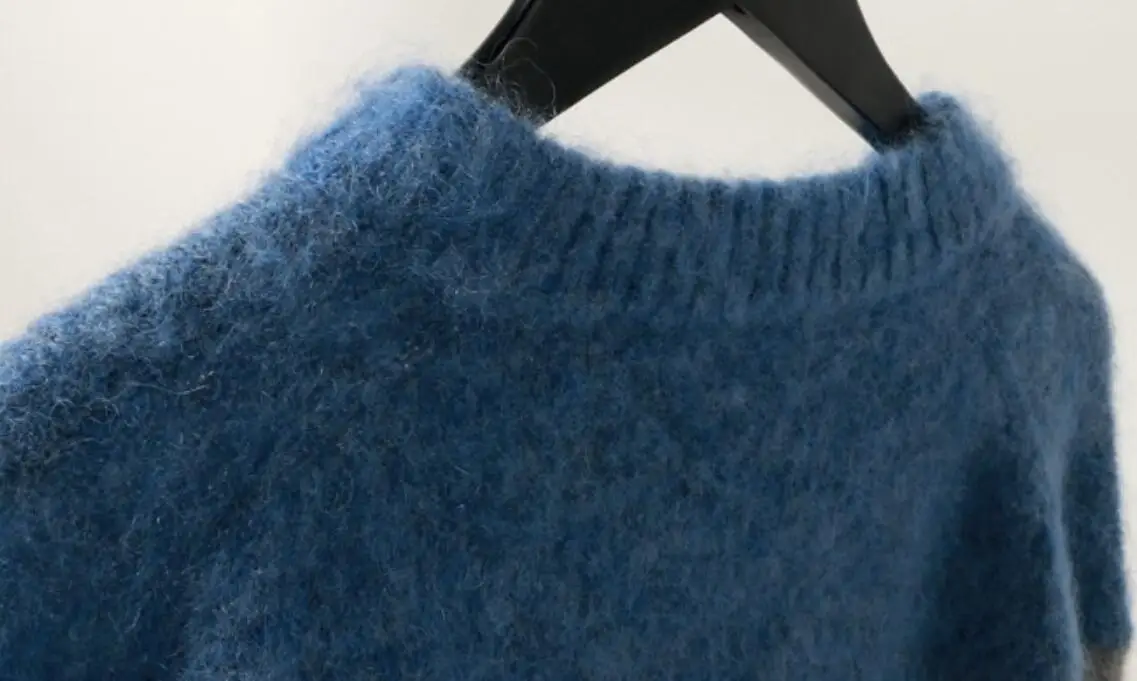 Женский свитер из мохера, Свободный пуловер с круглым вырезом, свитер в радужную полоску
