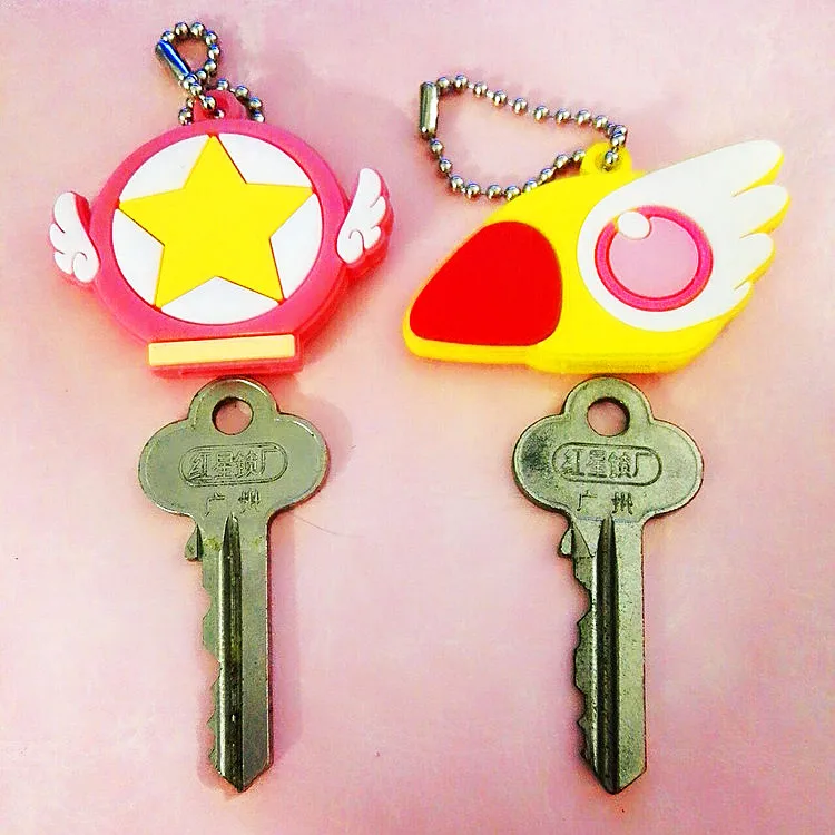 

2pcs Japanese Anime Kinomoto Sakura Card Captor Sakura Action Figure printed sakura Magic Pendant KeyChain Necklace Doll Toy