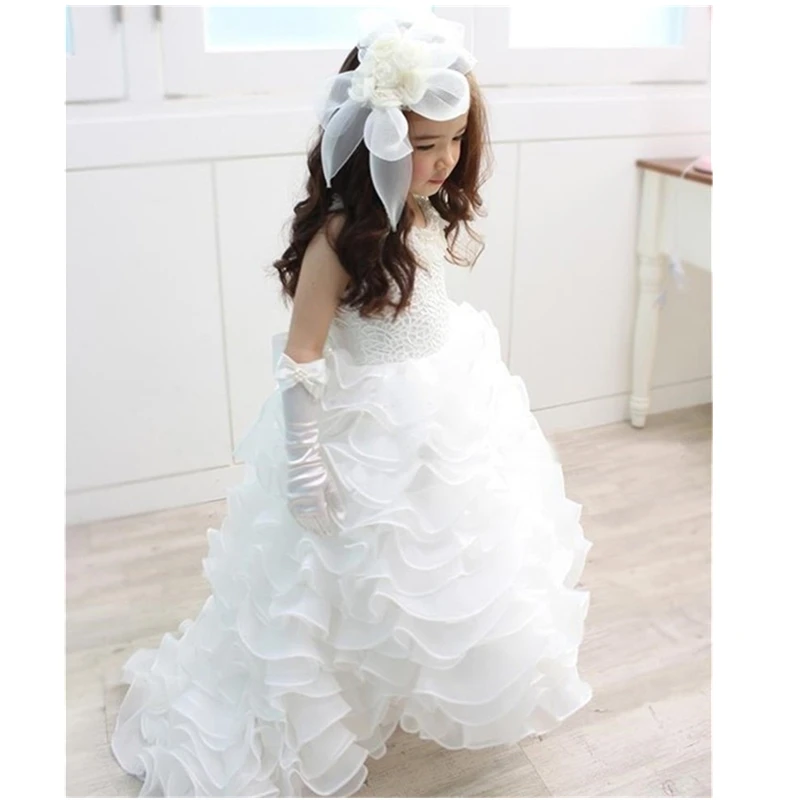 Flower Girl Dresses with Ruffled Train