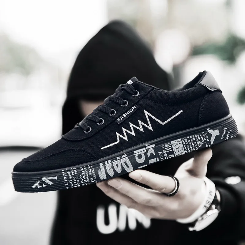 Fashion Printed Canvas Shoes Men Sneakers Low top Black Shoes Lace-up Men's Casual Flats Shoes Male Brand Canvas Sneakers