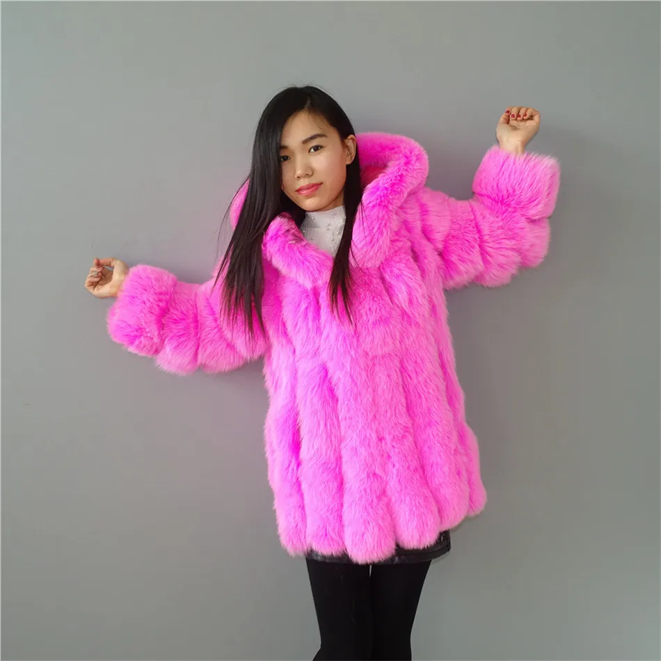 Ярко-розовое пальто с капюшоном из лисьего меха с вертикальными полосками из лоскутной кожи Верхняя одежда, куртка с длинными рукавами Зимняя парка 3Xl, 4XL, 5Xl, 6XL