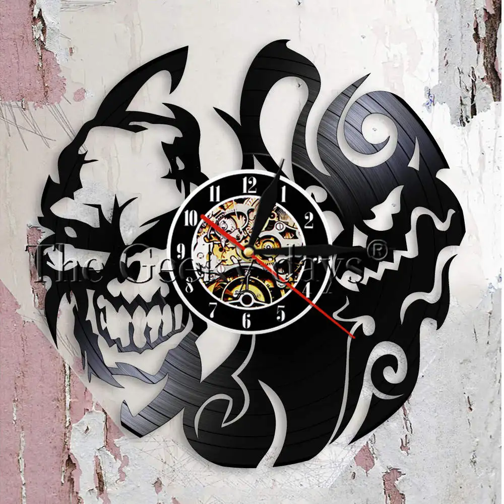 

Horror Skull Gothic Halloween Decor Wall Clock Scary Skeleton Vinyl Record Wall Clock Devil Skull Gifts Decorative Wall Watch