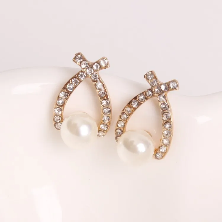 

CJZBLXLX01478 Cross Pearl Stud Earrings Exquisite Fashion Earrings