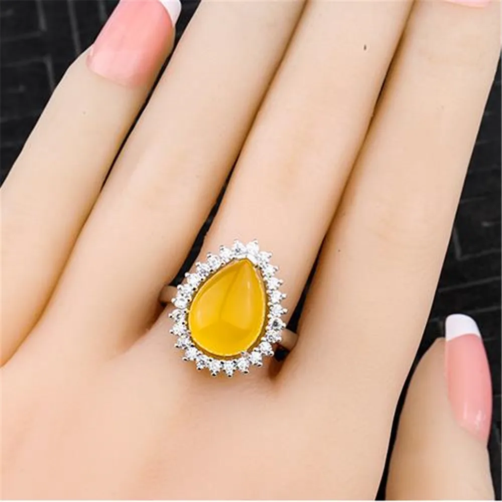 

Women's S925 sterling silver ring drop-shaped micro-inlaid beeswax amber 10*14 MM Luxury Design Girl Engagement Ring AS4