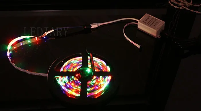 Светодиодный Светодиодный сгибательный RGB ленточный светильник ing 300 светодиодный 5 м 3528 12 В IP20 не водонепроницаемый Рождественский светильник